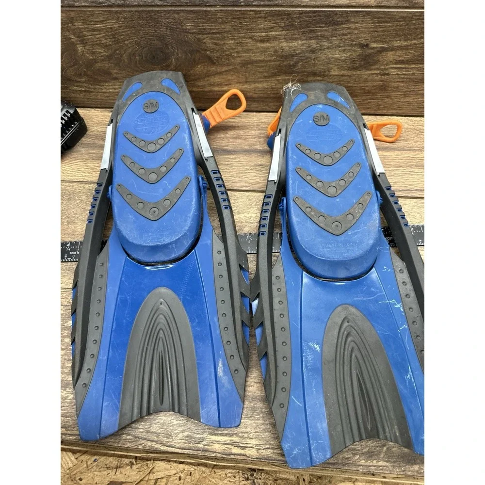 U.S. Divers Fin Set S/M Small Medium Men 4-8.5 Women‎ 5-9.5